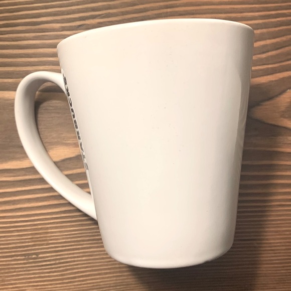 2016 Starbucks White Coffee Mug 9.63 fl oz., Iconic Green Mermaid Siren Logo - Picture 10 of 12